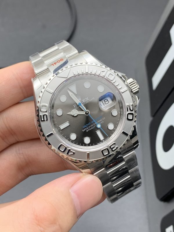 Rolex Yacht Fame - Image 3
