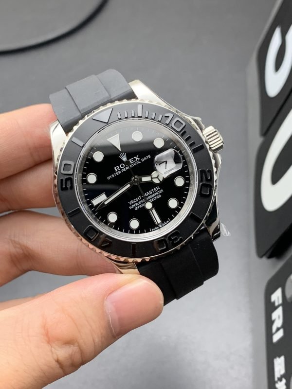 Rolex Yacht Fame - Image 3