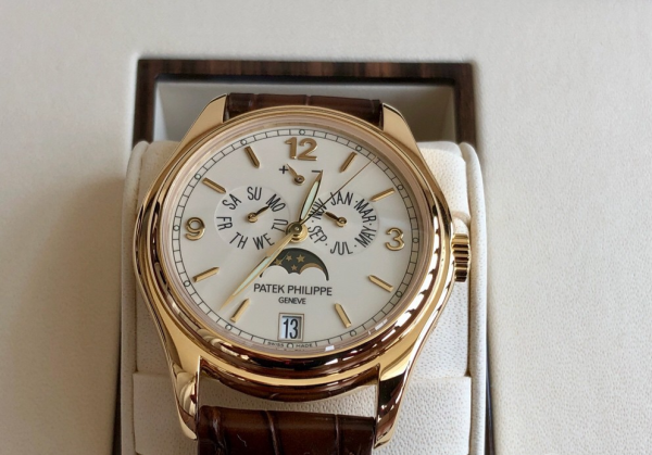 Patek Philippe Complications Series 5146J-001 - Image 3